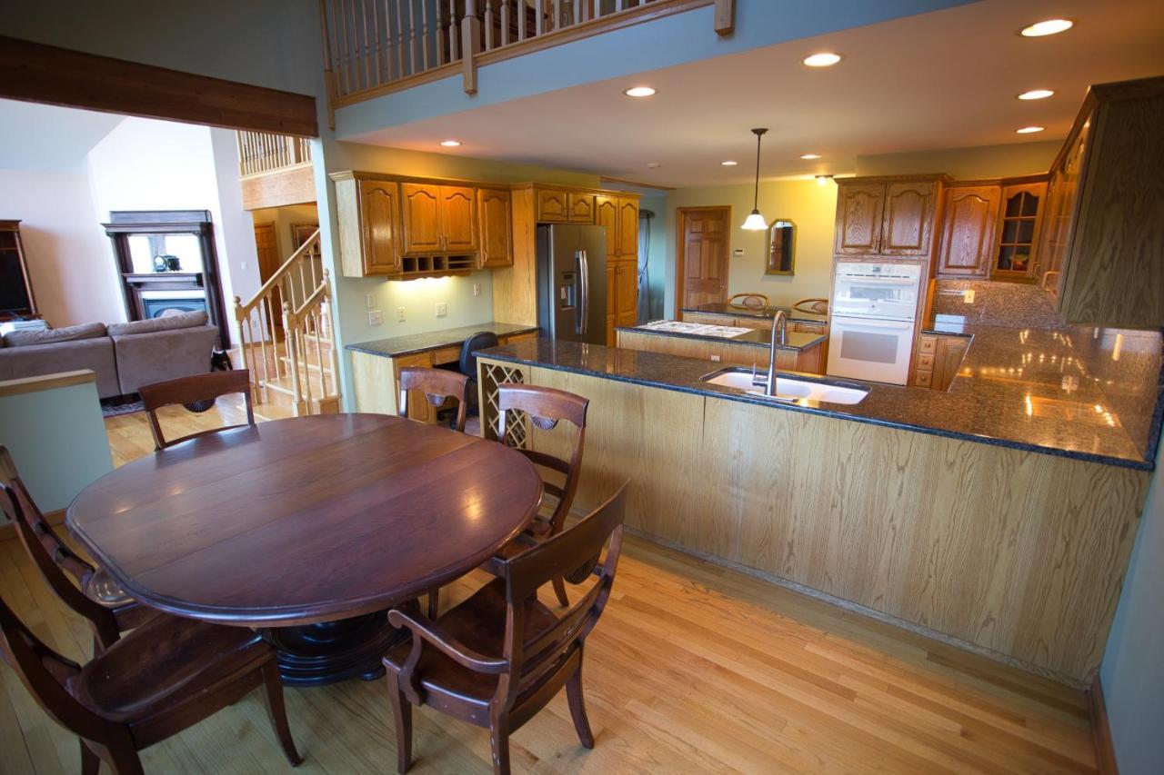 Hill View Motel And Cottages Lake George Luaran gambar