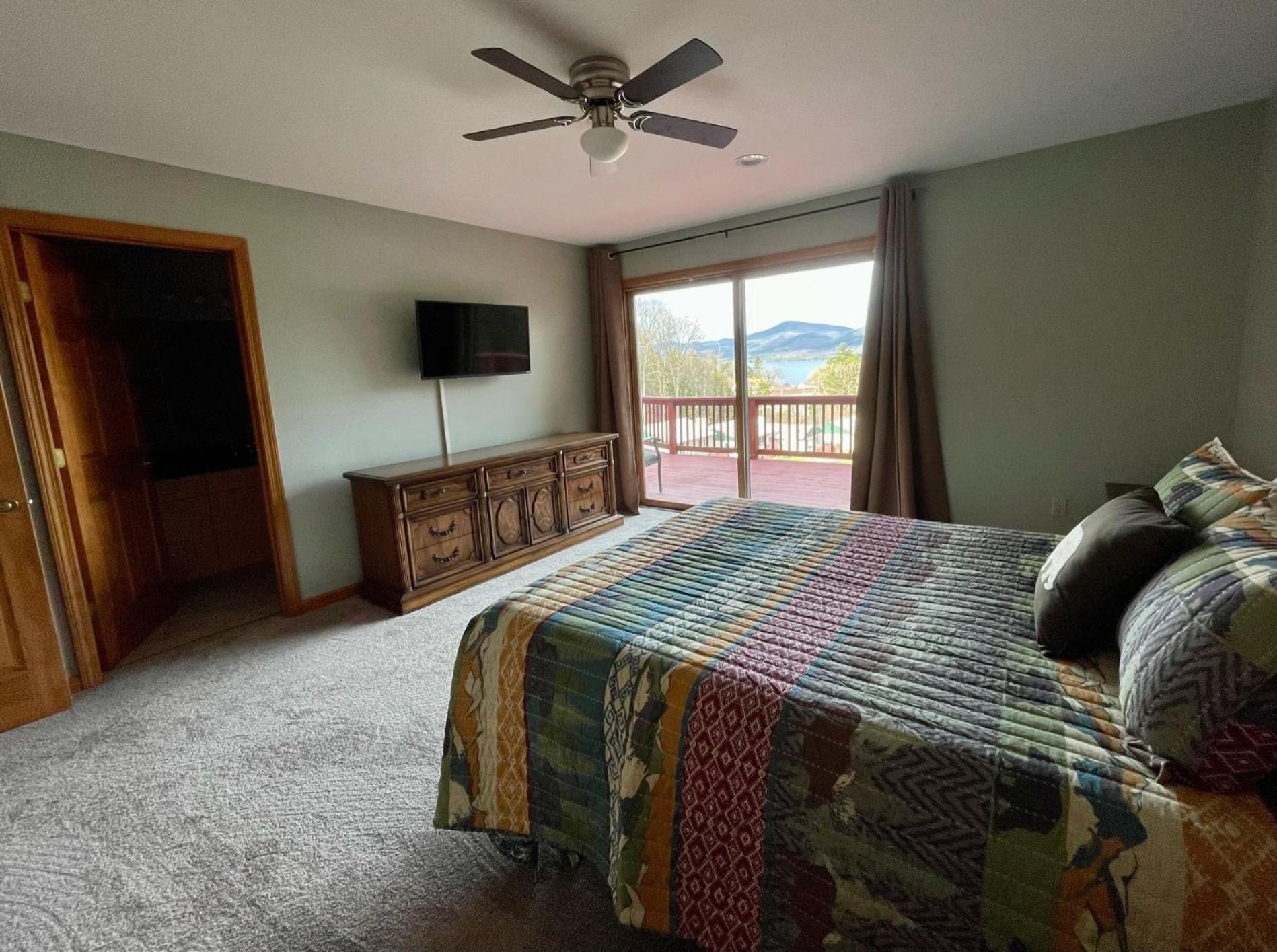 Hill View Motel And Cottages Lake George Bilik gambar