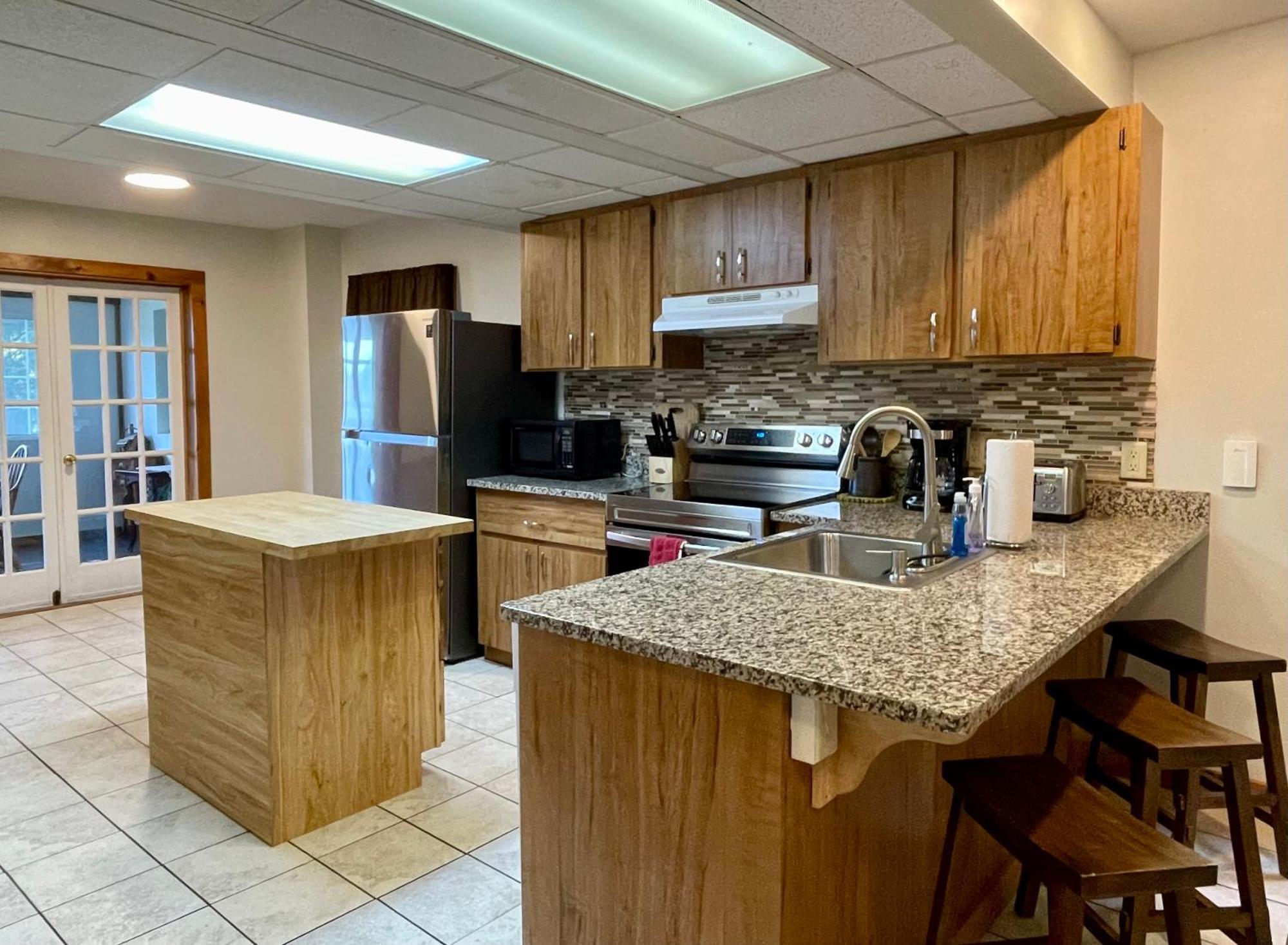 Hill View Motel And Cottages Lake George Luaran gambar